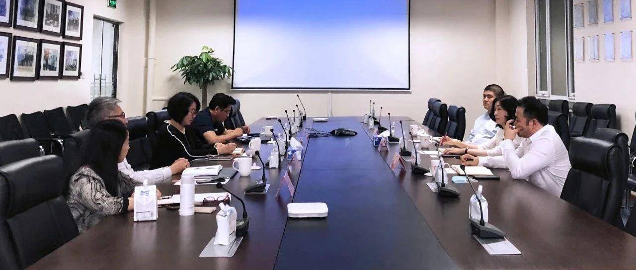 大兴投资集团领导一行赴小笨鸟走访调研