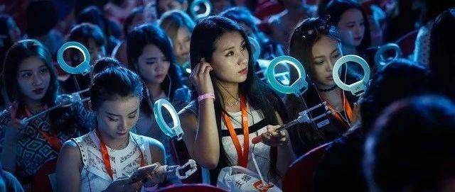 亚马逊也向卖家开放直播功能了！为什么“直播带货”这么火？