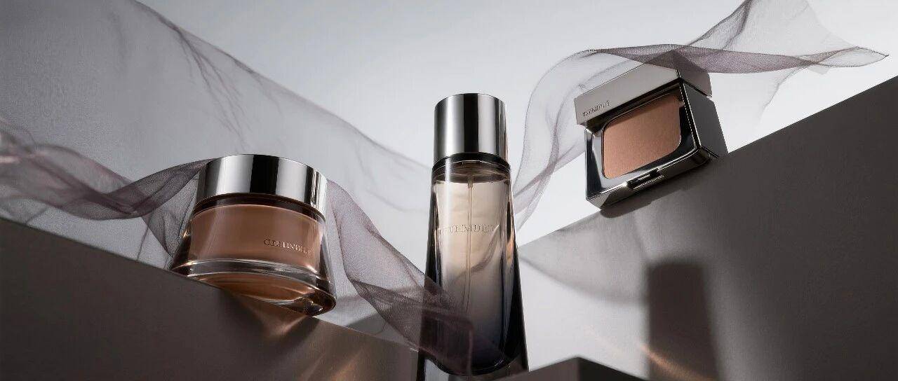 信任悬崖：化妆品营销的集体迷失与艰难重建